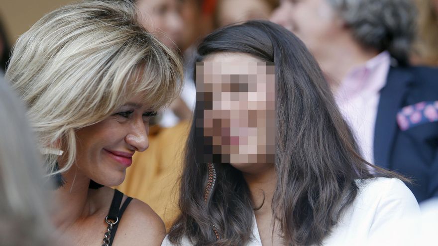 Susana Griso, junto a la hija de Fran Rivera