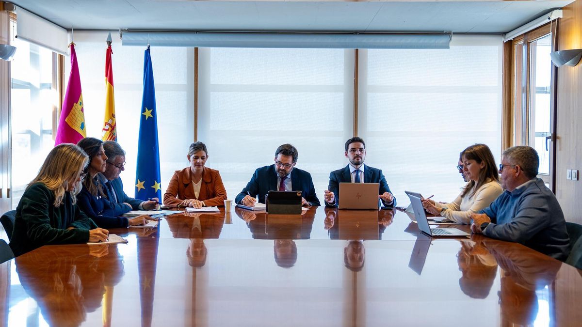 Núñez llevará la nueva financiación a las Cortes de Castilla-La Mancha y pide a Page que materialice allí su rechazo