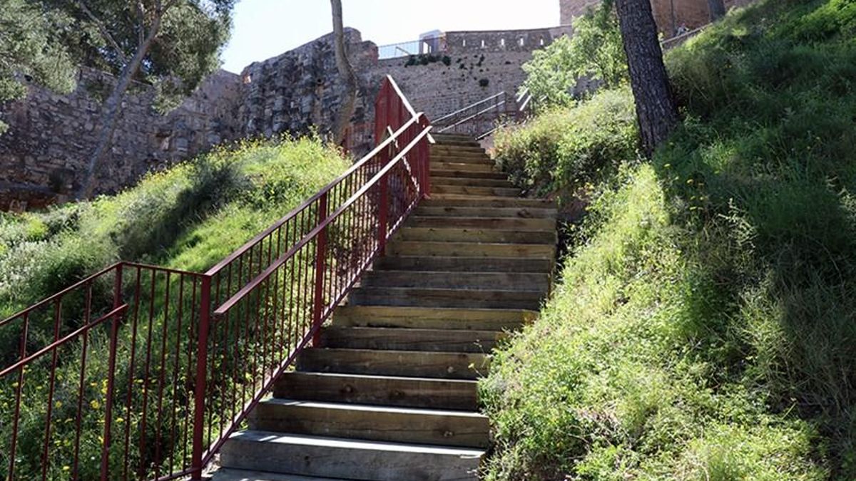 De Arse a Saguntum: Sagunt potencia el entorno que conecta el origen íbero del castillo con el Teatro Romano