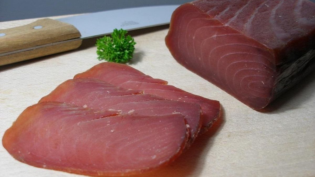 Investigadores andaluces confirman que la mojama envasada al vacío y refrigerada mantiene todas sus propiedades medio año.