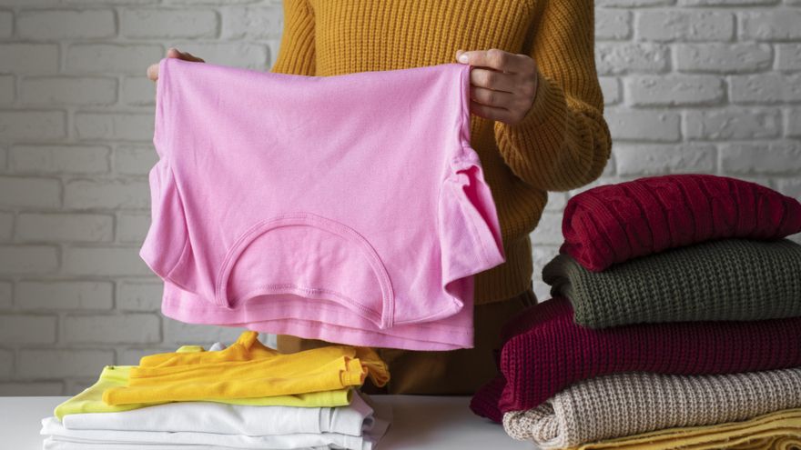 Cómo quitar una mancha de lejía en la ropa