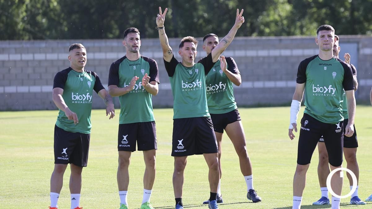 Las imágenes del entrenamiento del Córdoba CF en León