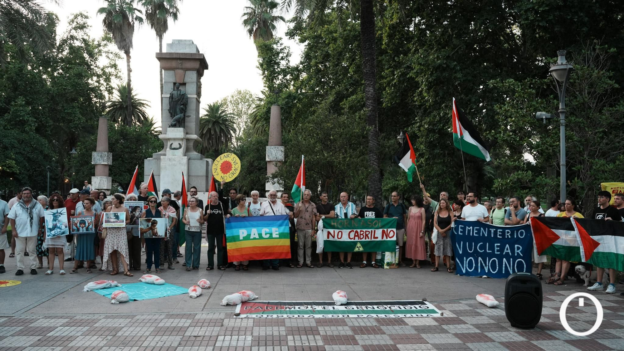 Concentración por el 80º aniversario del bombardeo de Hiroshima y Nagasaki, contra el rearme y las guerras.