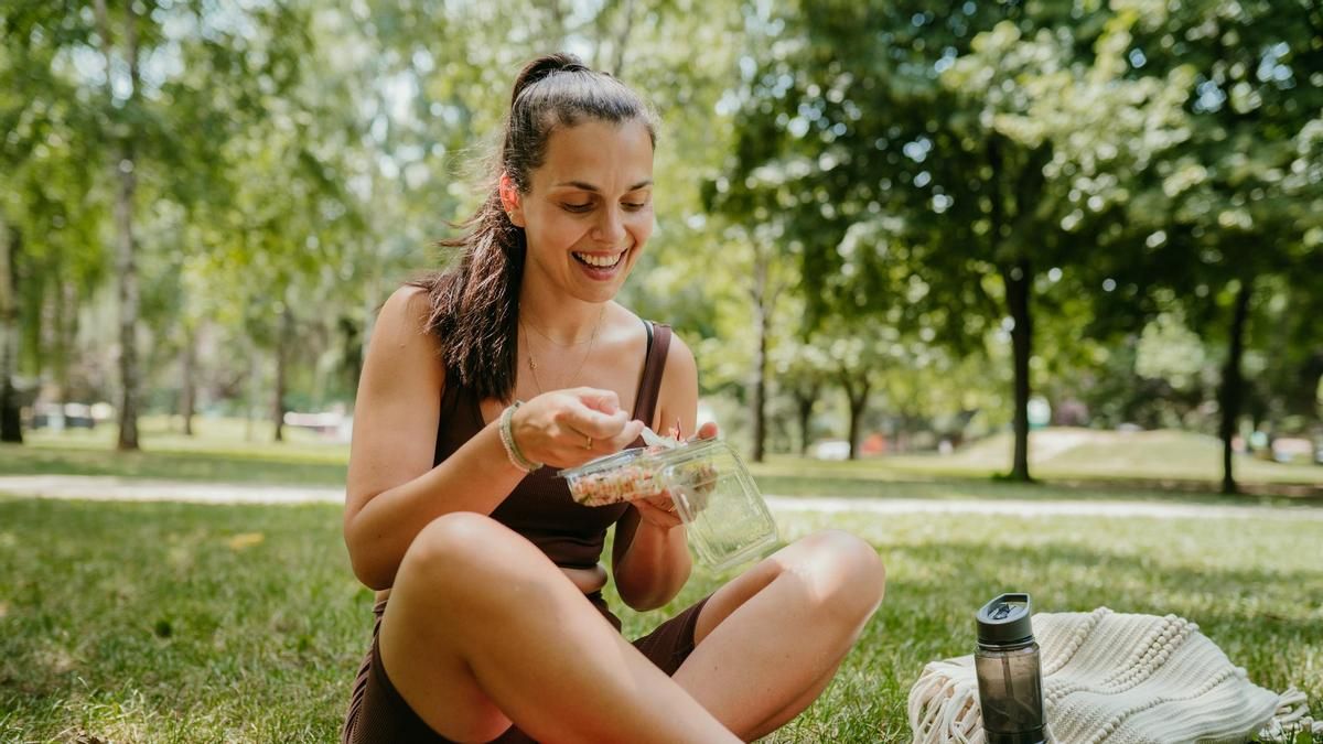 La microbiota afecta a tus músculos: así puedes mejorar tu forma física desde el intestino