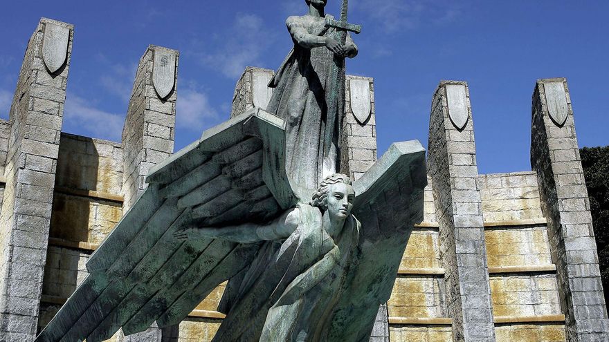 El Cabildo de Tenerife recuerda que ni sus técnicos de Patrimonio ni la ULL encontraron  valor artístico en el monumento a Franco