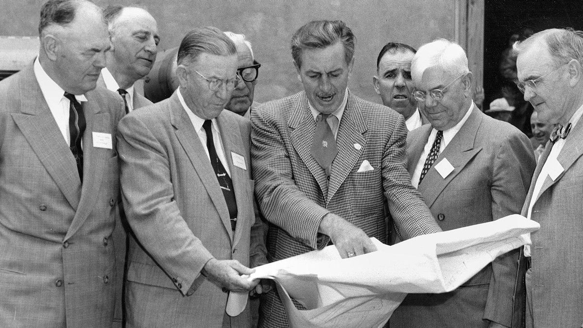 Todo lo que podía salir mal, salió mal: el motivo por el que el estreno de Disneyland se conoce como 'Domingo Gris'