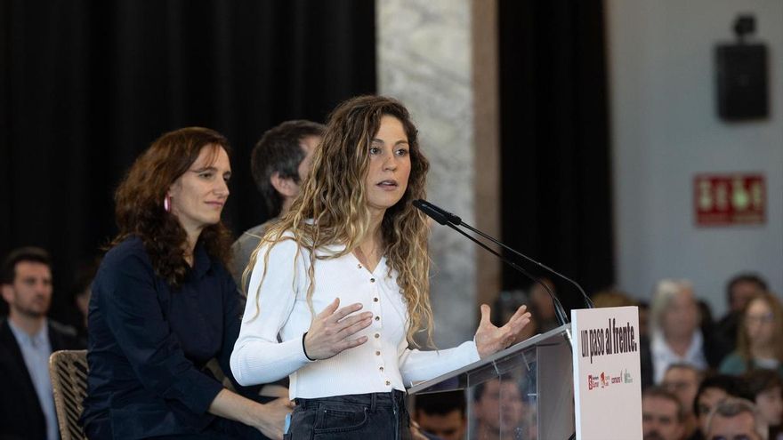 Lara Hernández en un acto de la izquierda