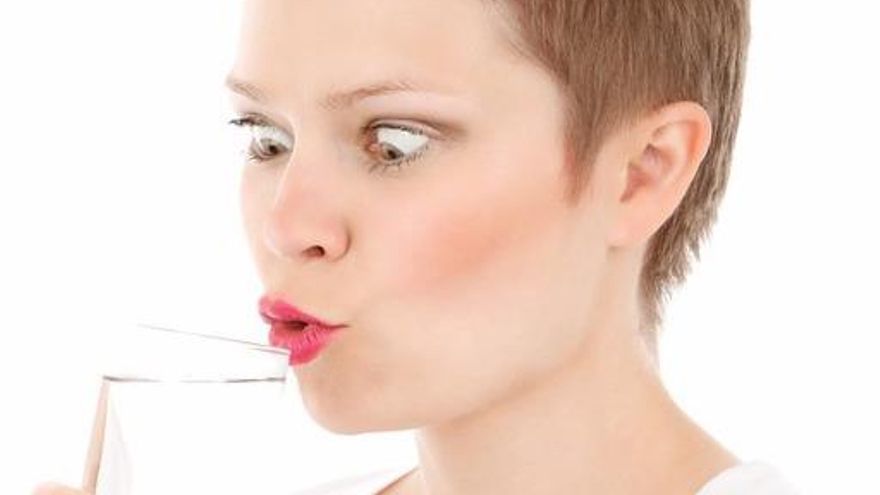 gárgaras de agua con azúcar