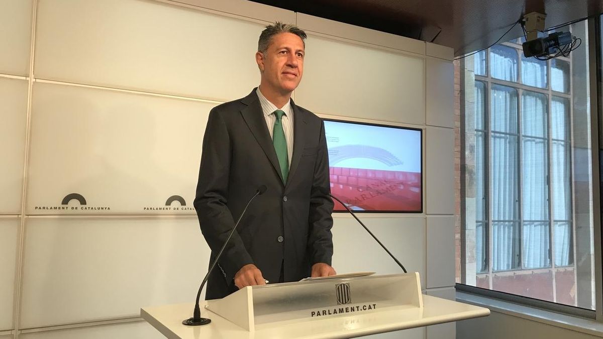 Albiol dice que el 155 "ya no se puede frenar" aunque Puigdemont convoque elecciones