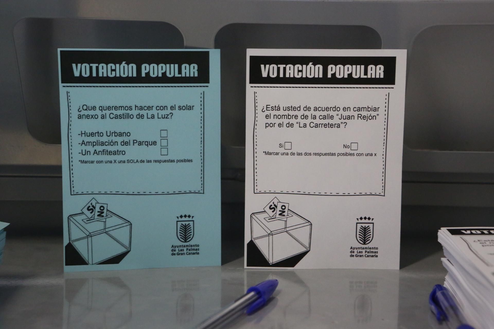Votación en La Isleta (ALEJANDRO RAMOS)