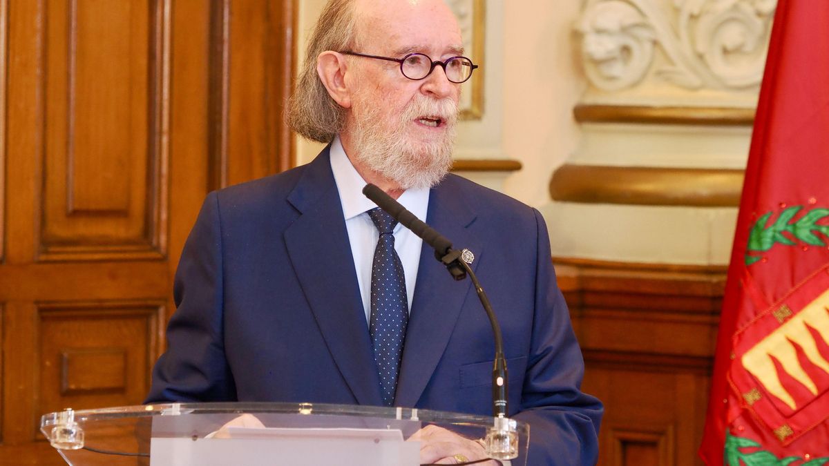 Joaquín Díaz, miembro de Honor de la Real Academia de Bellas Artes de San Fernando