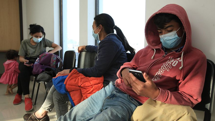 Migrantes malviven engañados y sin apenas esperanza