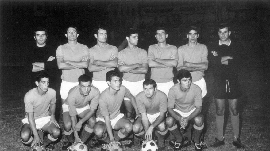 CP Cacereño y CD Tenerife se reencuentran después de 55 años