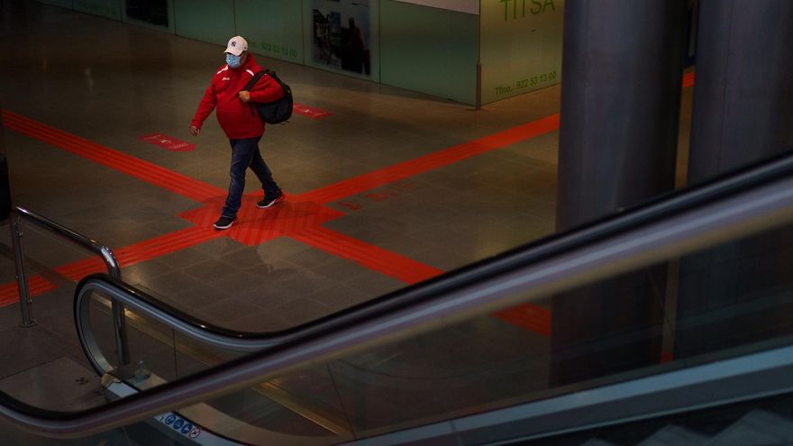 Siete de los nueve parámetros de COVID-19 en Canarias, en riesgo alto