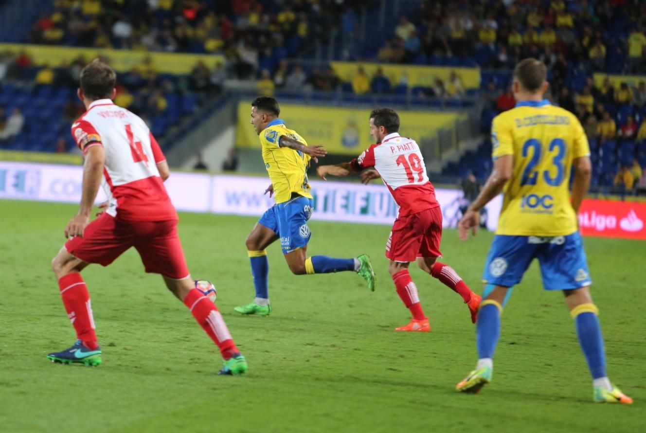 Imágenes del encuentro entre la UD Las Palmas y el RCD Espanyol. Alejandro Ramos.