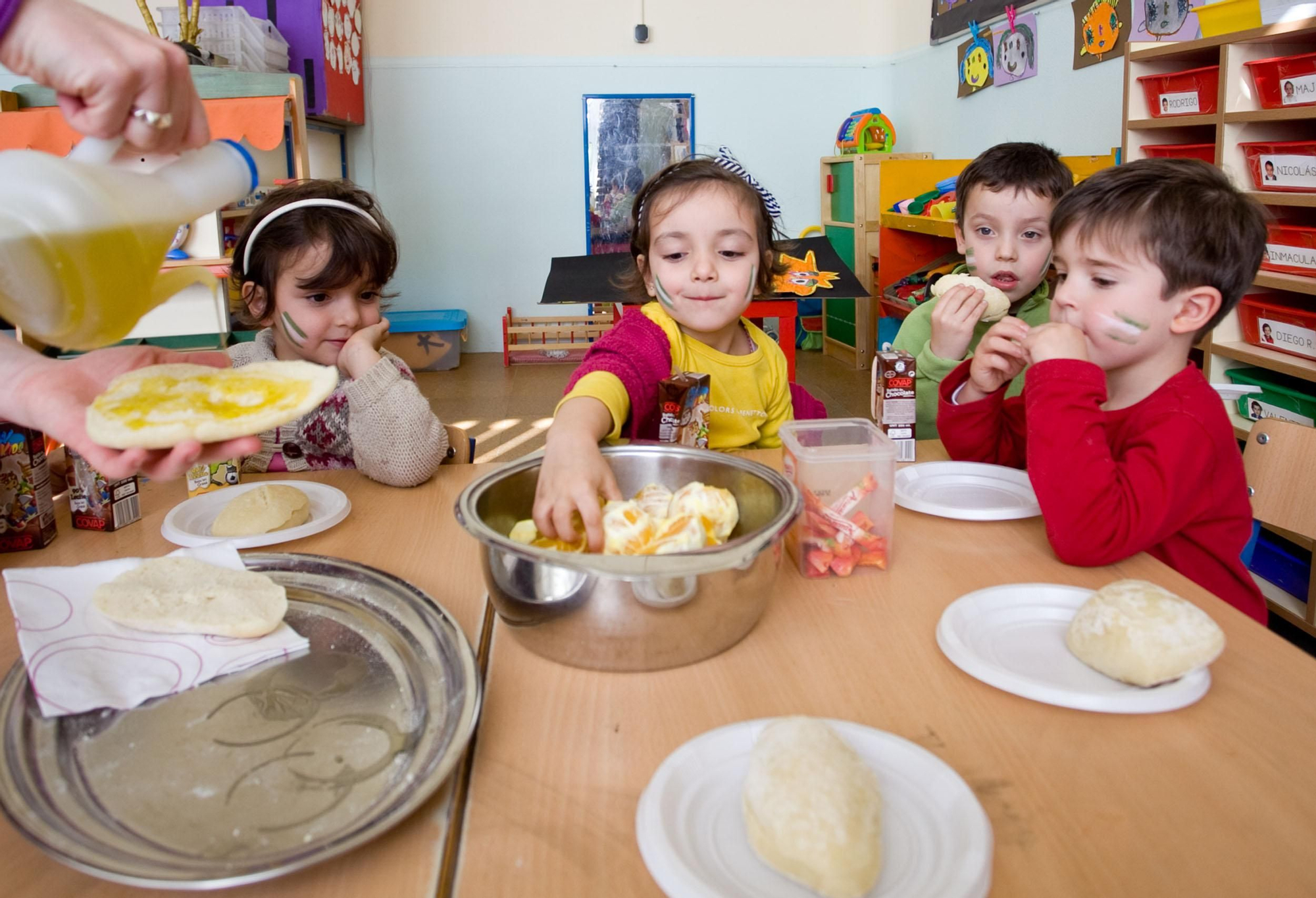 Desayuno andaluz en el colegio Huerta de Santa Marina, de Sevilla