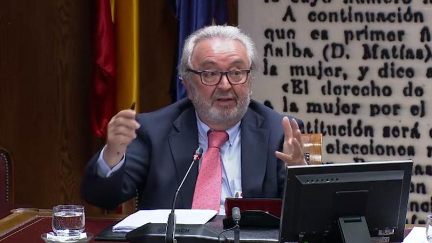 El auditor de Plus Ultra admite en el Senado pagos de la aerolínea al amigo de Zapatero