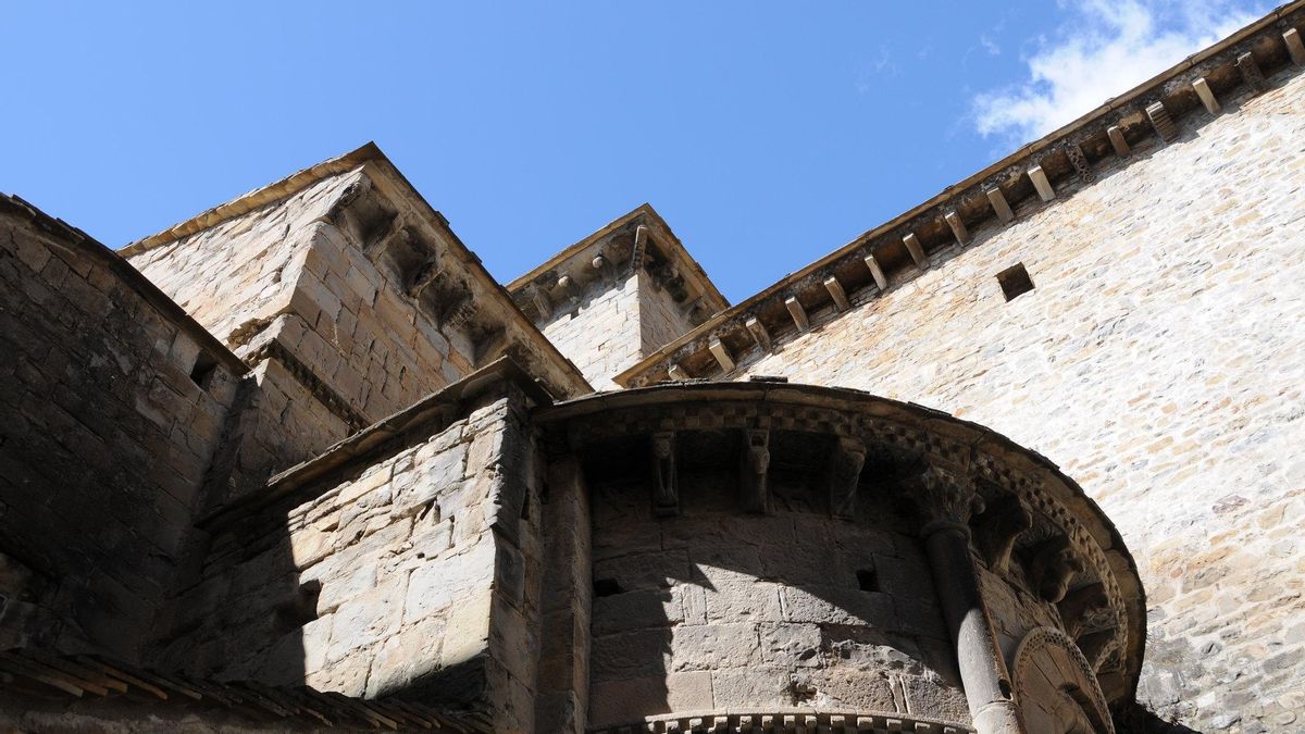 Destalle de la Catedral de Jaca.