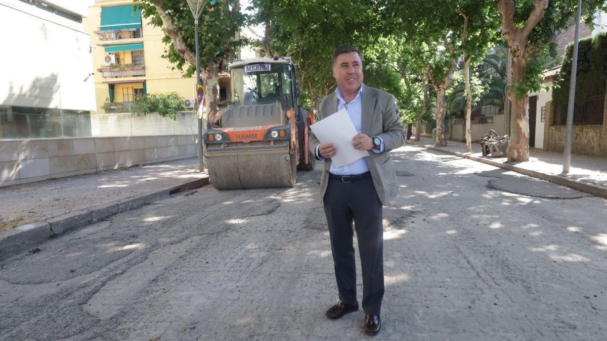 Miguel Ruiz Madruga, en la calle La Palmera.
