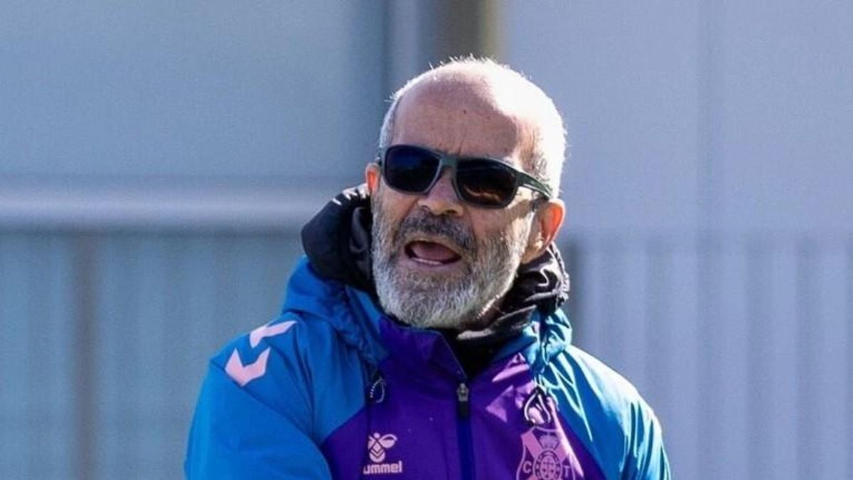 Cervera espera que el Tenerife aproveche los riesgos que asume el filial del Athletic Club