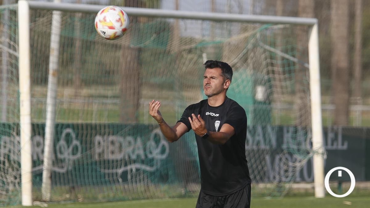 Primer entrenamiento del Córdoba CF tras las vacaciones