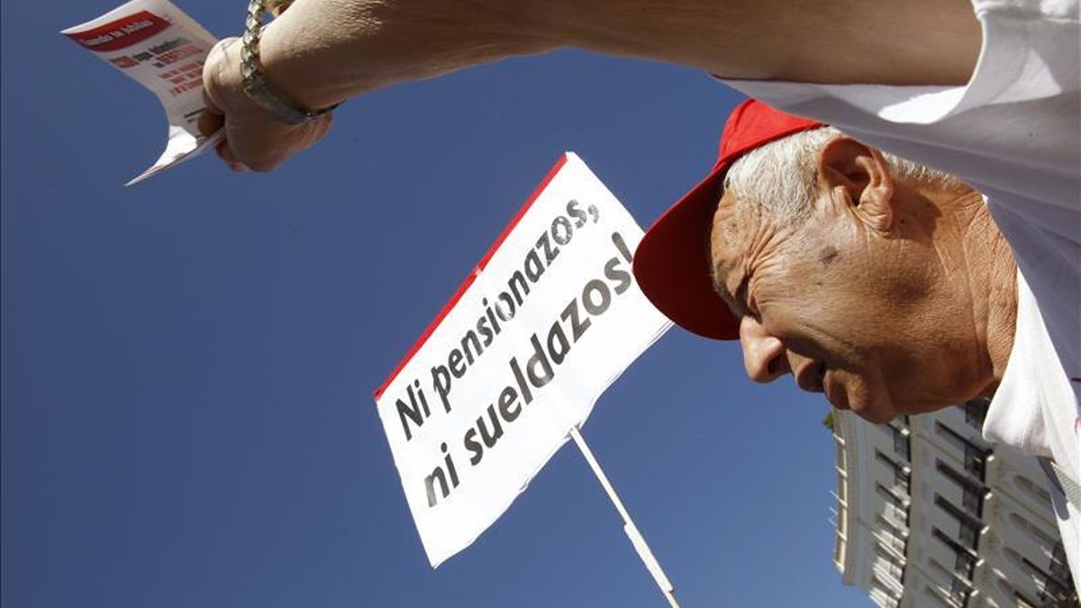 Protesta por unas pensiones dignas. EFE