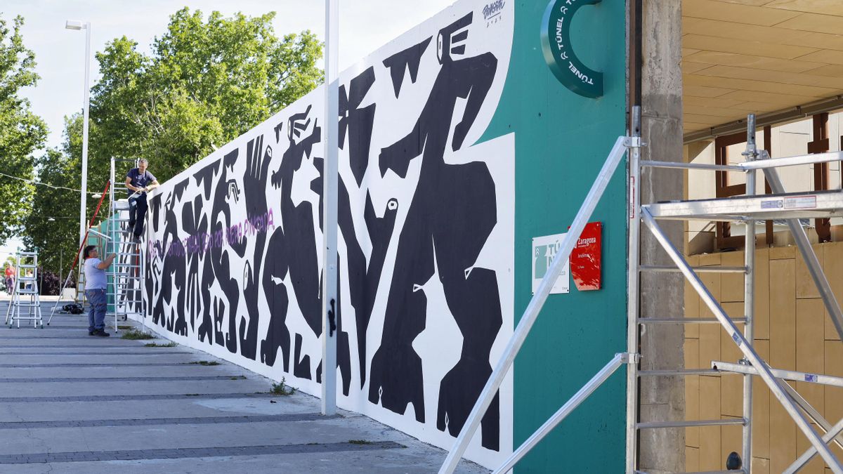 Pintada en una de las paredes exteriores de El Túnel