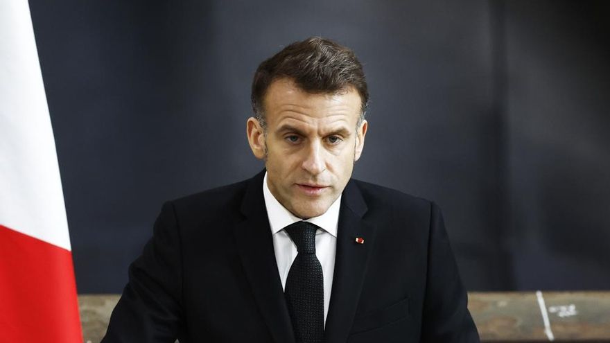 El presidente francés, Emmanuel Macron, durante un discurso en la inauguración de un submarino.