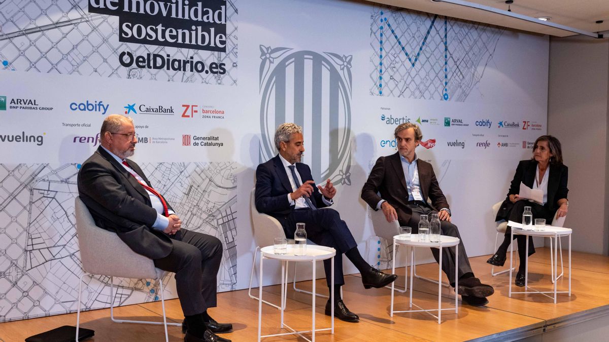 Mesa 'Así va la implantación del coche eléctrico'