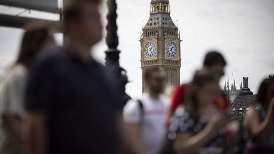 Imagen del palacio de Westminster en Londres. EFE/EPA/TOLGA AKMEN