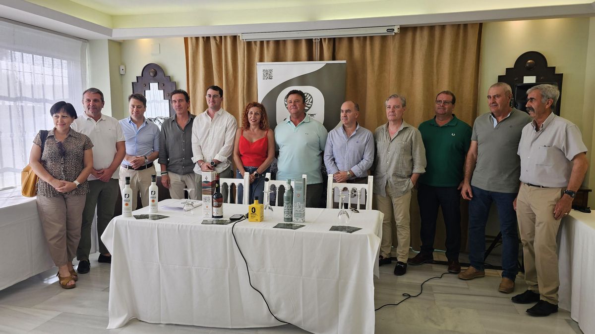 Nace en Córdoba una asociación para defender el olivar tradicional