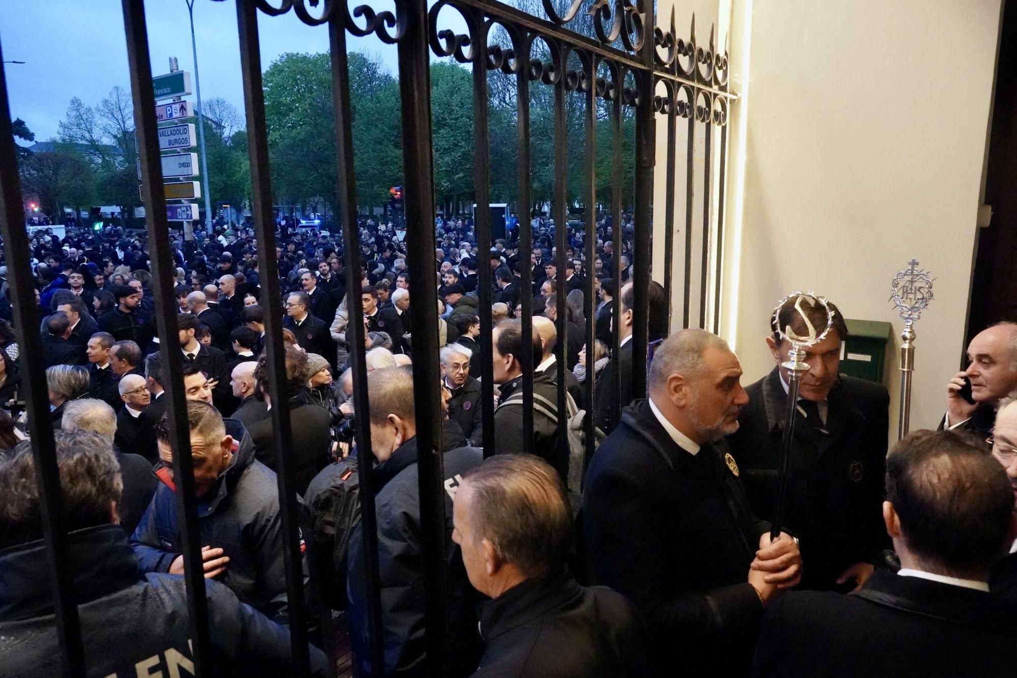 La Procesión de los Pasos en León y el Encuentro 2025