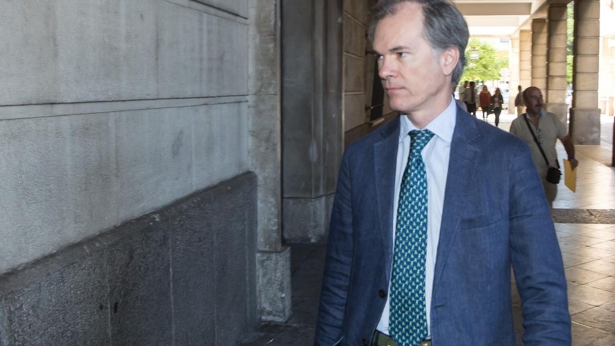 El juez rechaza la "ignorancia" alegada por Chaves y Griñán y considera que conocían las irregularidades