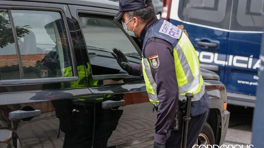 Salud cierra siete pueblos y eleva la alerta en Córdoba, que tendrá que cerrar bares y comercios a las 20:00