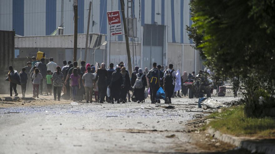 Evacuación de residentes de Gaza tras el último aviso de Israel, a 5 de noviembre de 2023