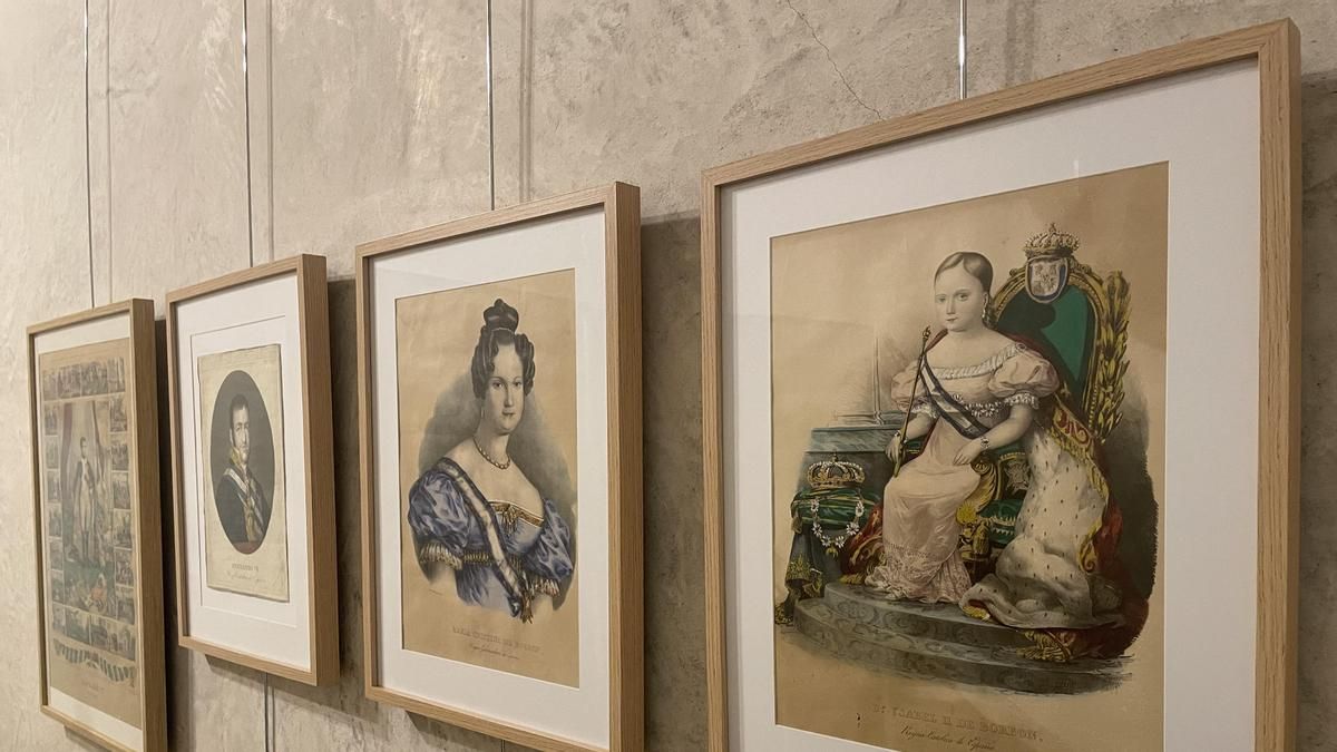 Nueva sala del Museo Sierra Pambley con retratos de monarcas del siglo XIX.
