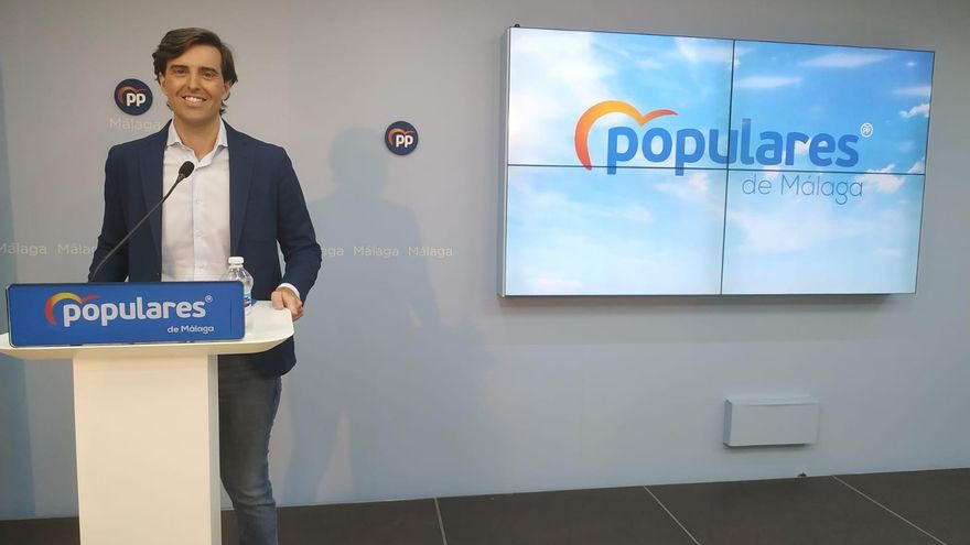 El vicesecretario de Comunicación del PP, Pablo Montesinos, ofrece una rueda de prensa en  Málaga. En Málaga, 3 de agosto de 2020.