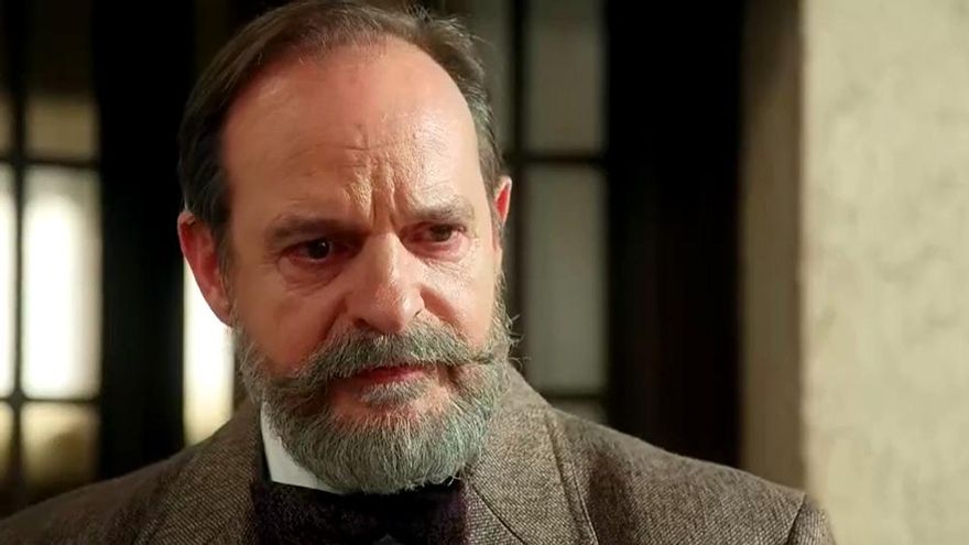'La Promesa' revela el turbio secreto de uno de sus protagonistas: ¿Qué le pasó a don Carlos, el profesor?