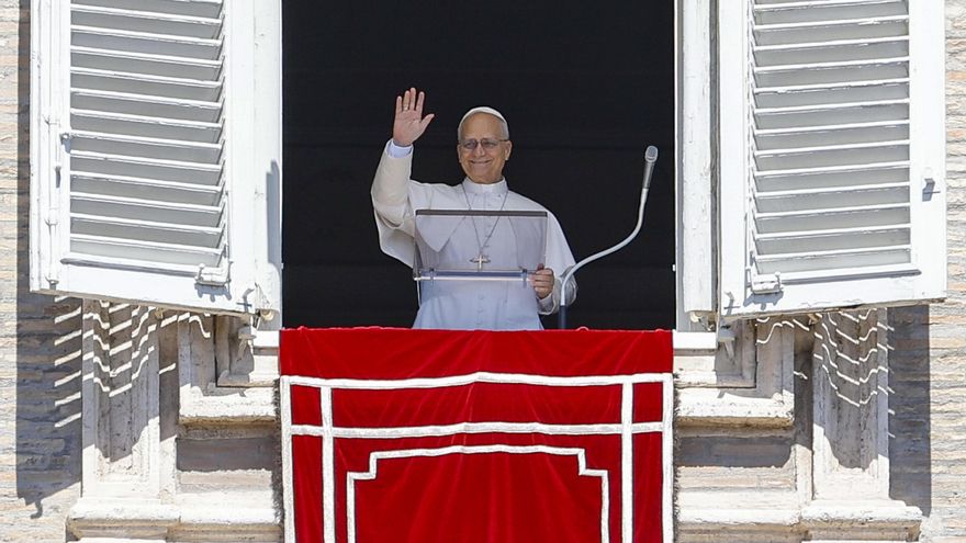El Papa León XIV lidera la oración del Ángelus en el Vaticano