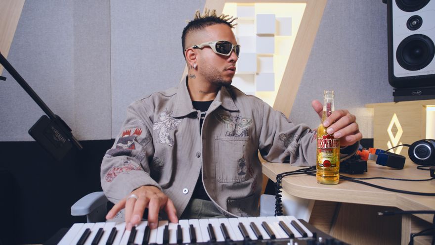 Ovy On The Drums, el número 1 mundial que salió de Comuna 13: "La música me salvó la vida"