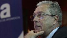 El PP retira al consejero de Economía de Cs las embajadas comerciales de la Junta en el exterior que Vox quiere suprimir