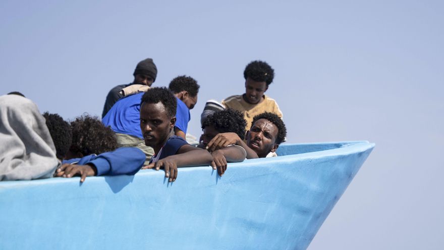 The NGO Open Arms rescues 130 migrants in the central Mediterranean, including 2 babies