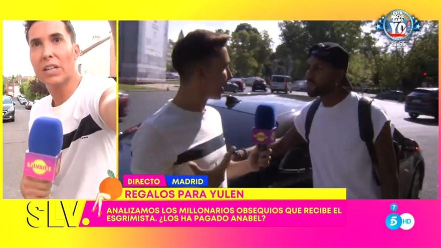 Susto en 'Sálvame' por el golpe de calor de un cámara en directo: "Tengo que cortar"