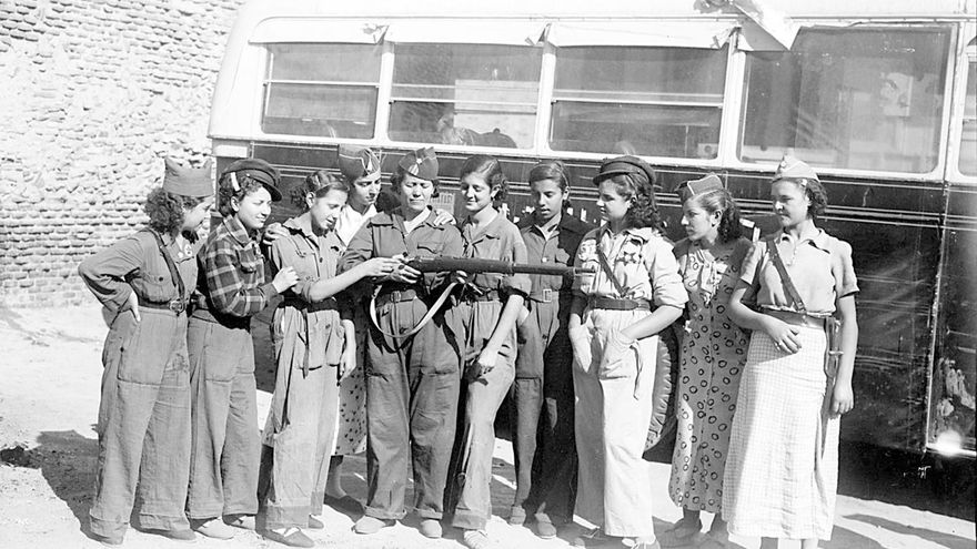 Y María cogió su fusil: las 5.000 milicianas que marcharon al frente para defender la República