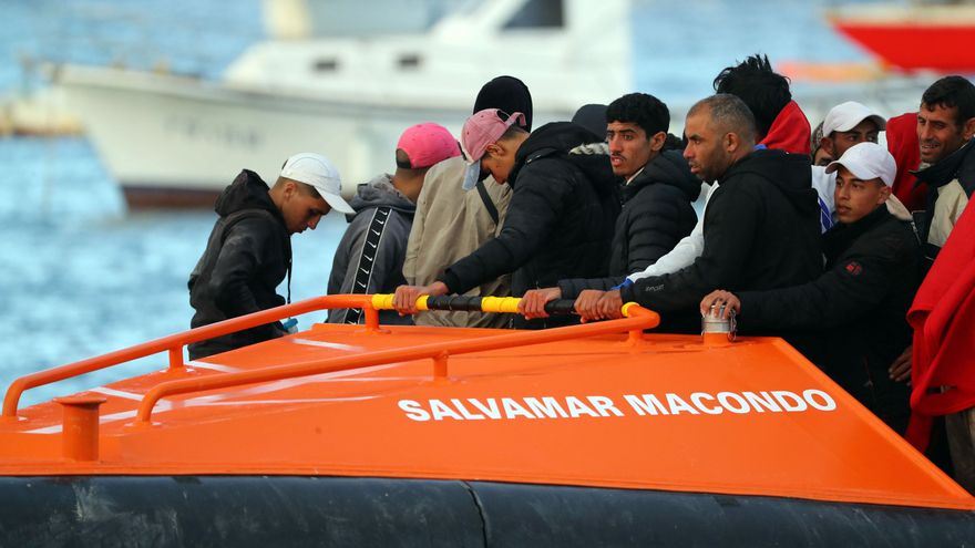 Mauritania desarticula una red de migración que enviaba pateras a Canarias