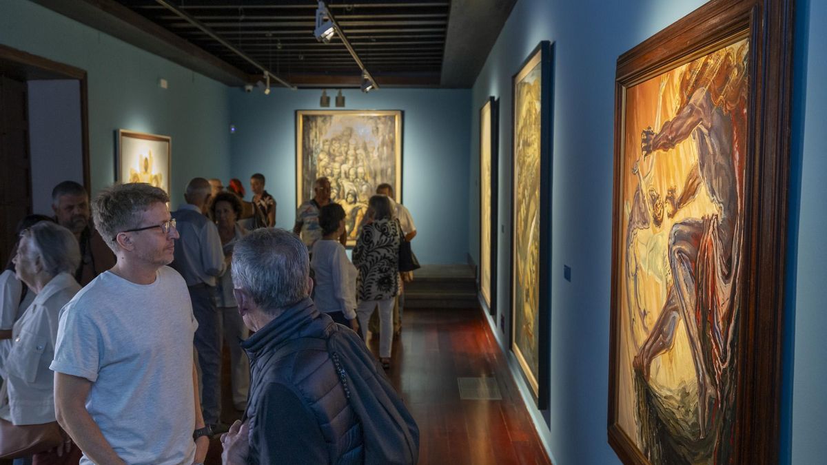 Pinturas del artista Sergio Calvo, en el CAAM.