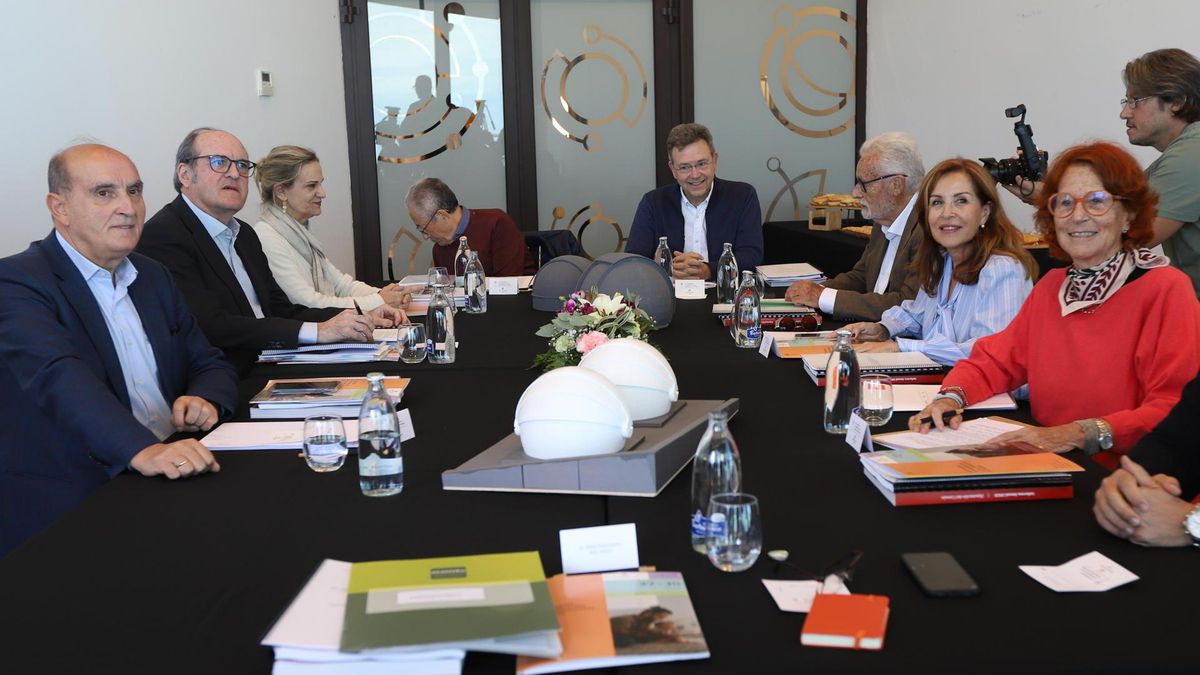 Reunión en La Palma este miércoles de  los defensores del pueblo de las diferentes comunidades autónomas para abordar de forma monográfica de la crisis de la vivienda,
