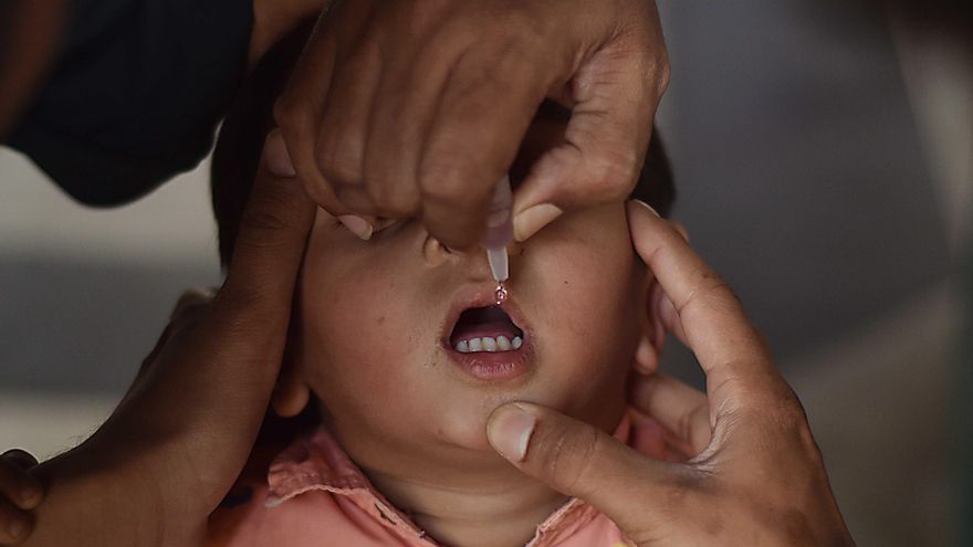 ONU: la vacunación global corre peligro por la desinformación y los recortes de fondos