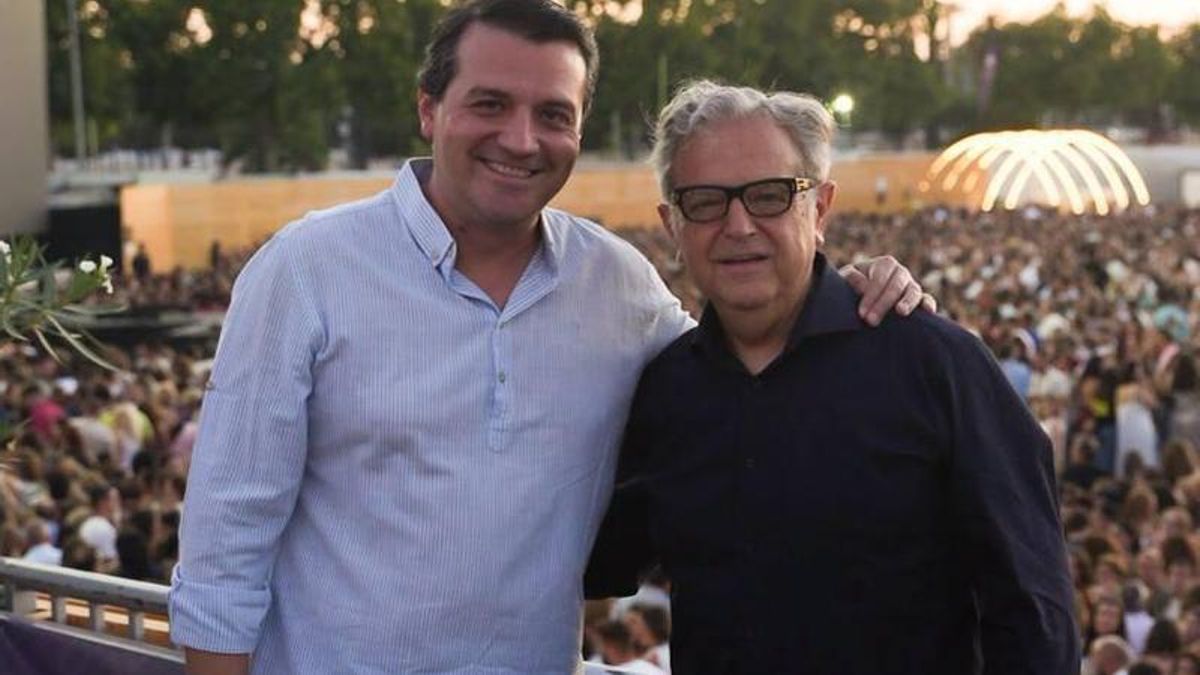 Hacemos pregunta si se ha usado dinero público para pagar el palco VIP del alcalde y otros ediles en el Córdoba Live