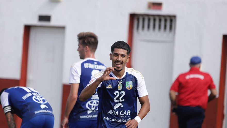 El San Fernando estrena el liderato con una visita complicada al Lanzarote